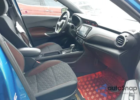 2023 Nissan Kicks Sr Xtronic Cvt z USA, uszkodzony, nr VIN 3N1CP5DV3PL481812